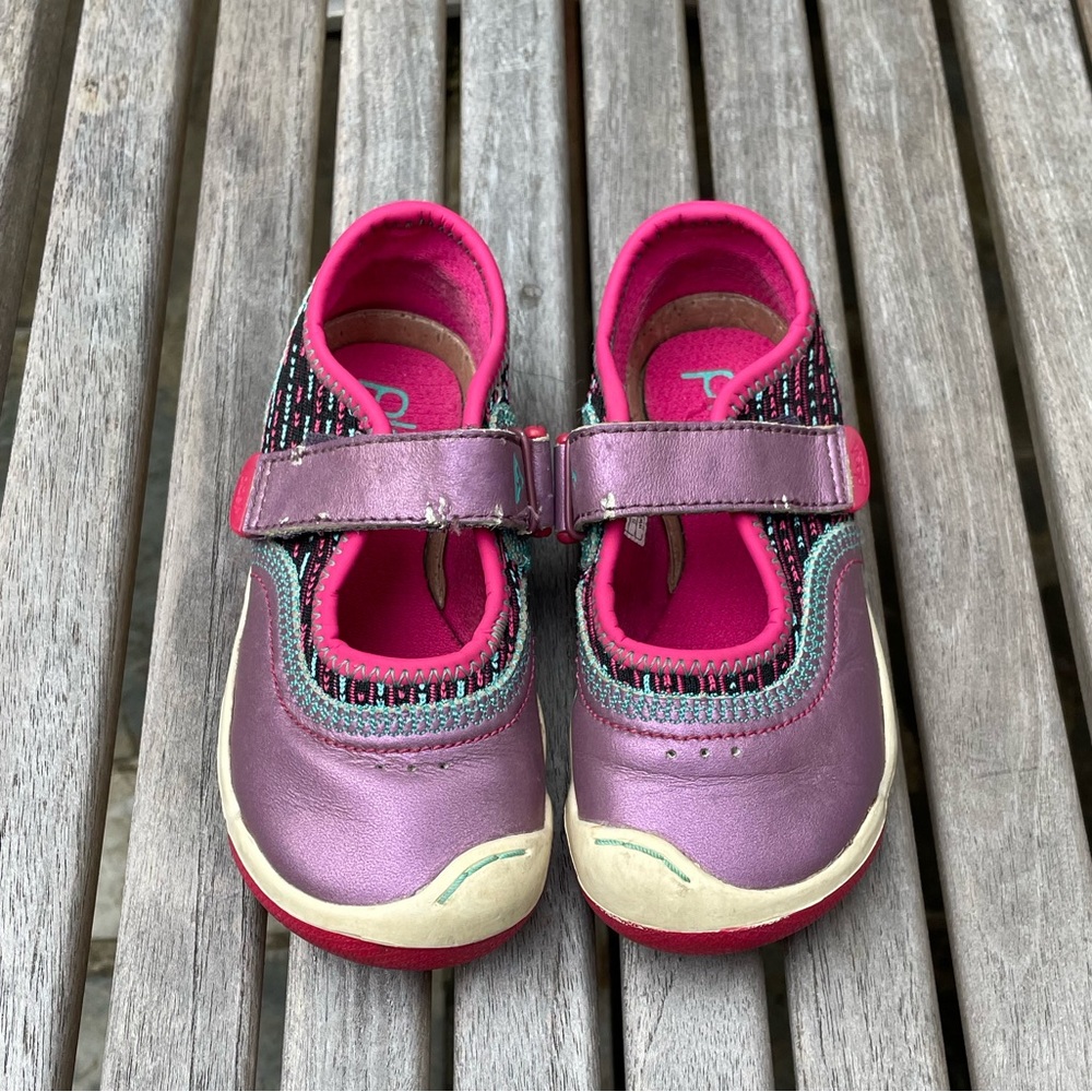 Plae kids shoes